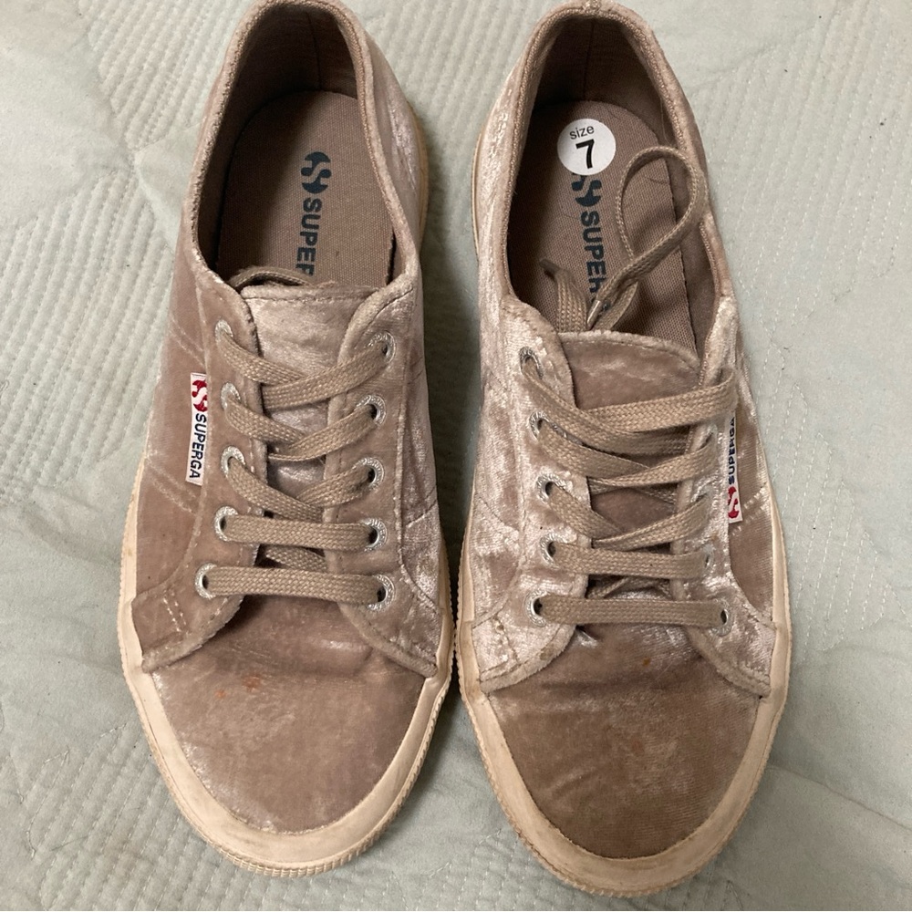 Superga Velvet Sneakers Skate Shoes Womens Size 7 Beige Tan S00DJRO - Picture 15 of 16